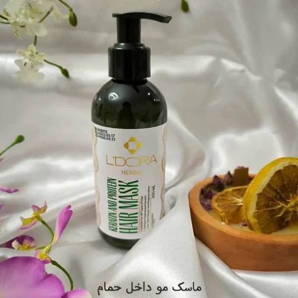 ماسک مو داخل حمام